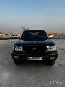 تويوتا لاند كروزر جي إكس آر 2002
